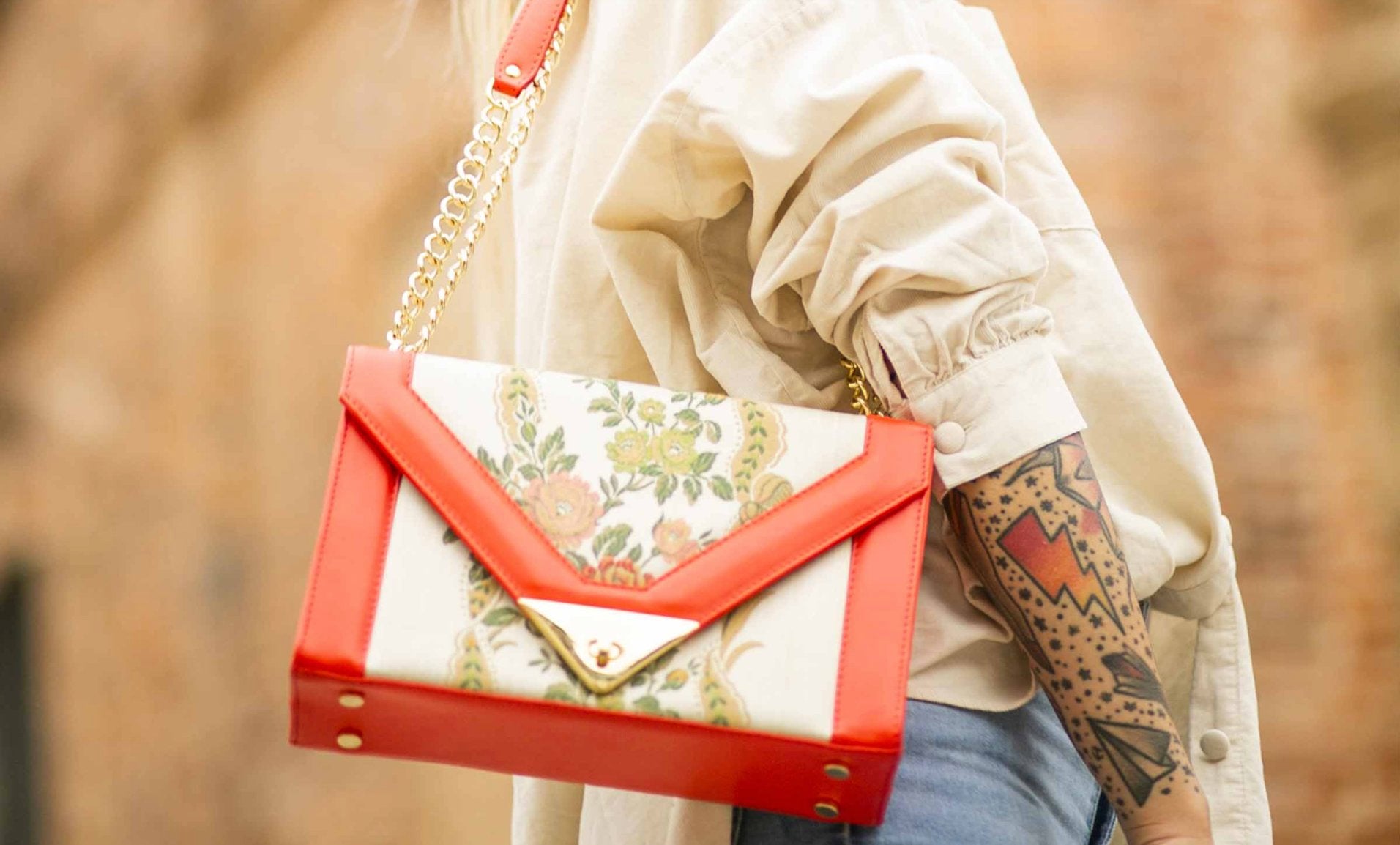 Lucky Brand Lola, Eco Red Crossbody: Handbags