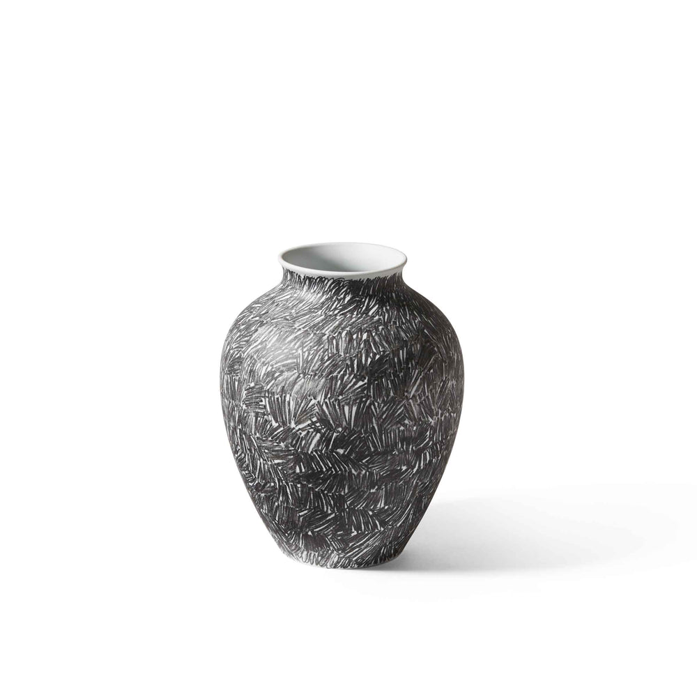 Porcelain Orcino Vase POST SCRIPTUM, designed by Formafantasma for Cassina 01