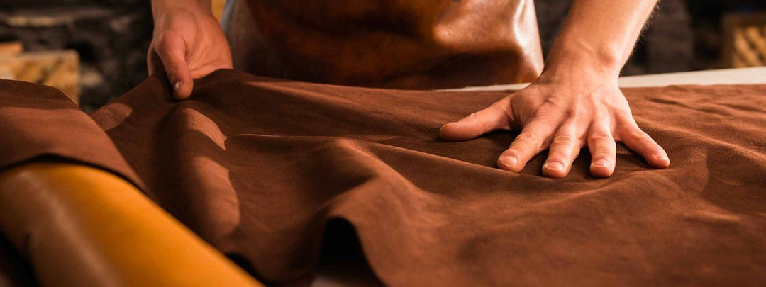 hands with natural leather - The MAG - Design Italy 