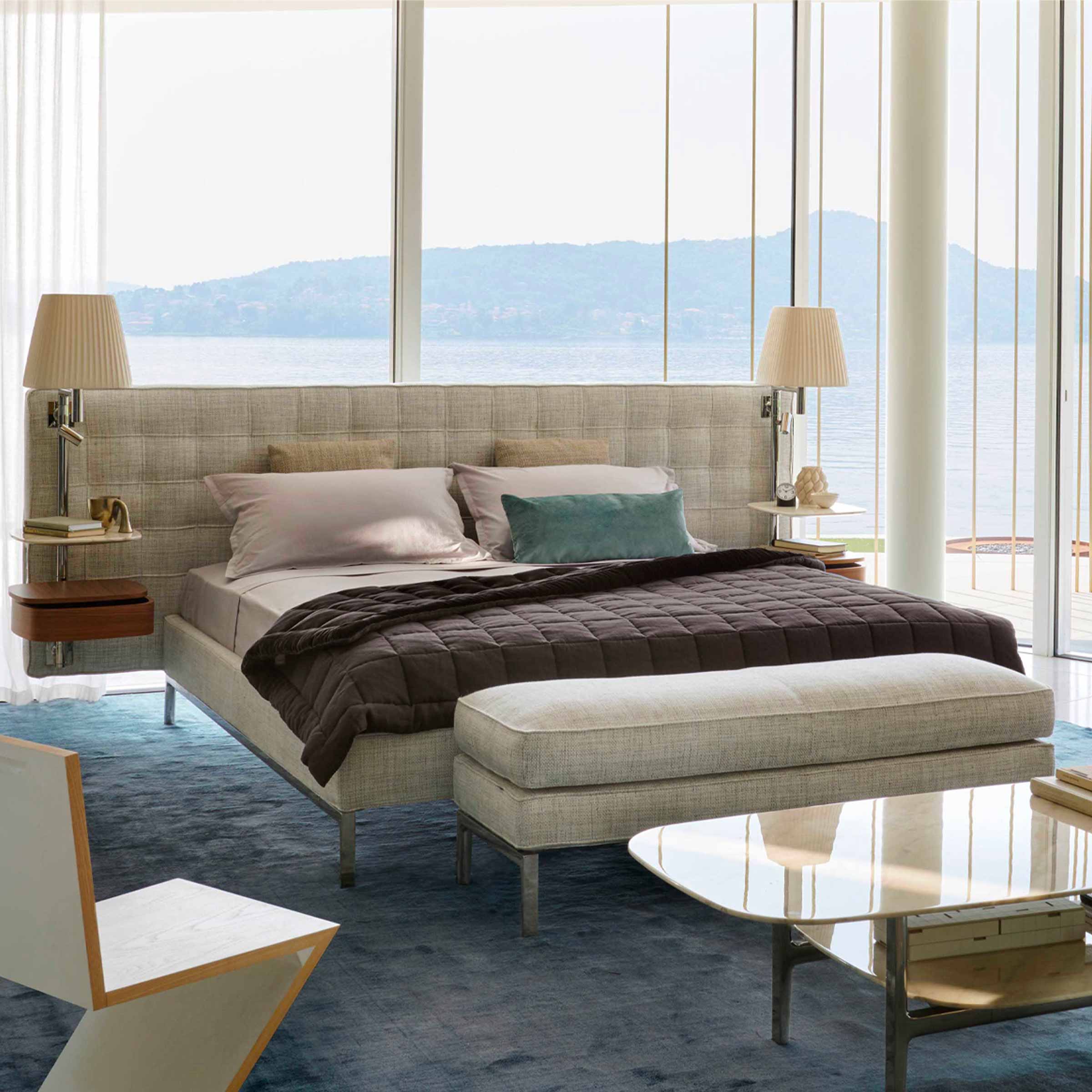 Cassina luxury bedroom furniture on sale - Design Italy