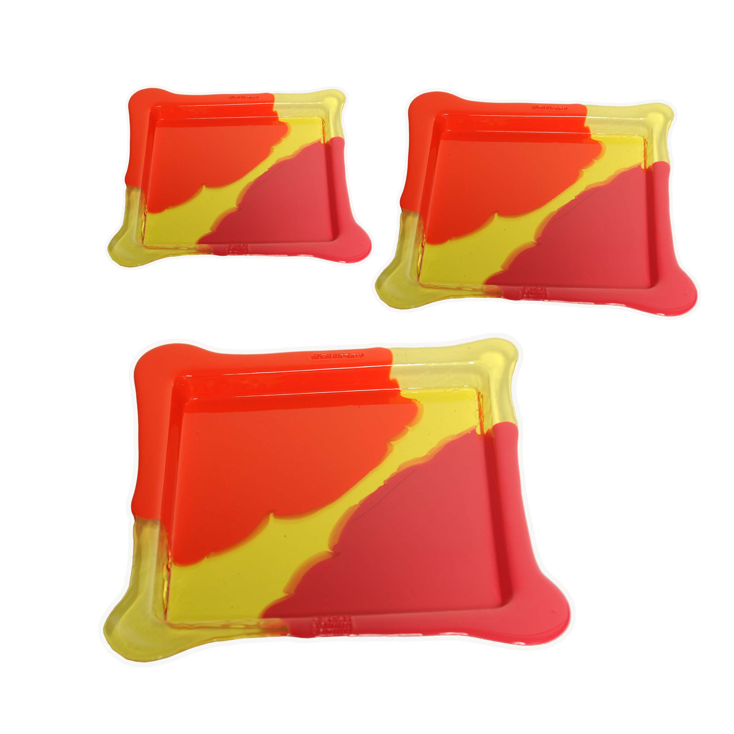 Discover the exquisite Corsi Design resin trays