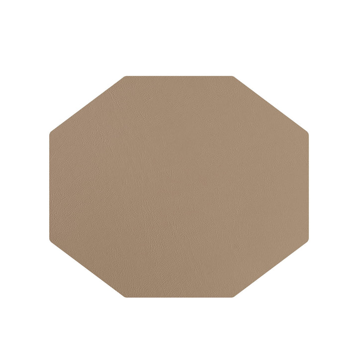 Individual octagonal de cuero y anillos para servilletas BOTTEGA por Ekaterina Borovkova para ADJ STYLE