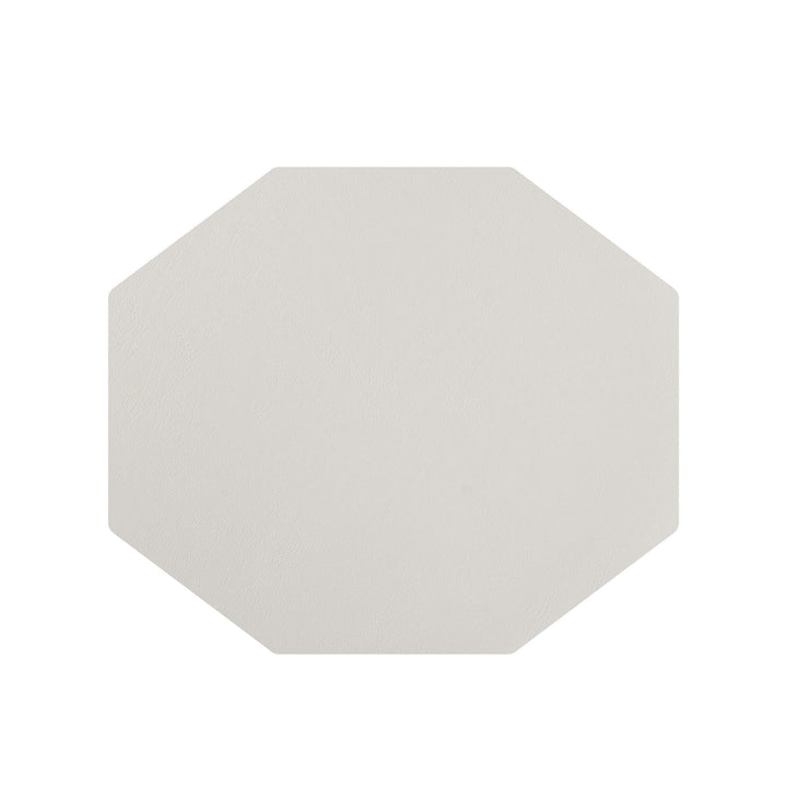 Individual octagonal de cuero y anillos para servilletas BOTTEGA por Ekaterina Borovkova para ADJ STYLE