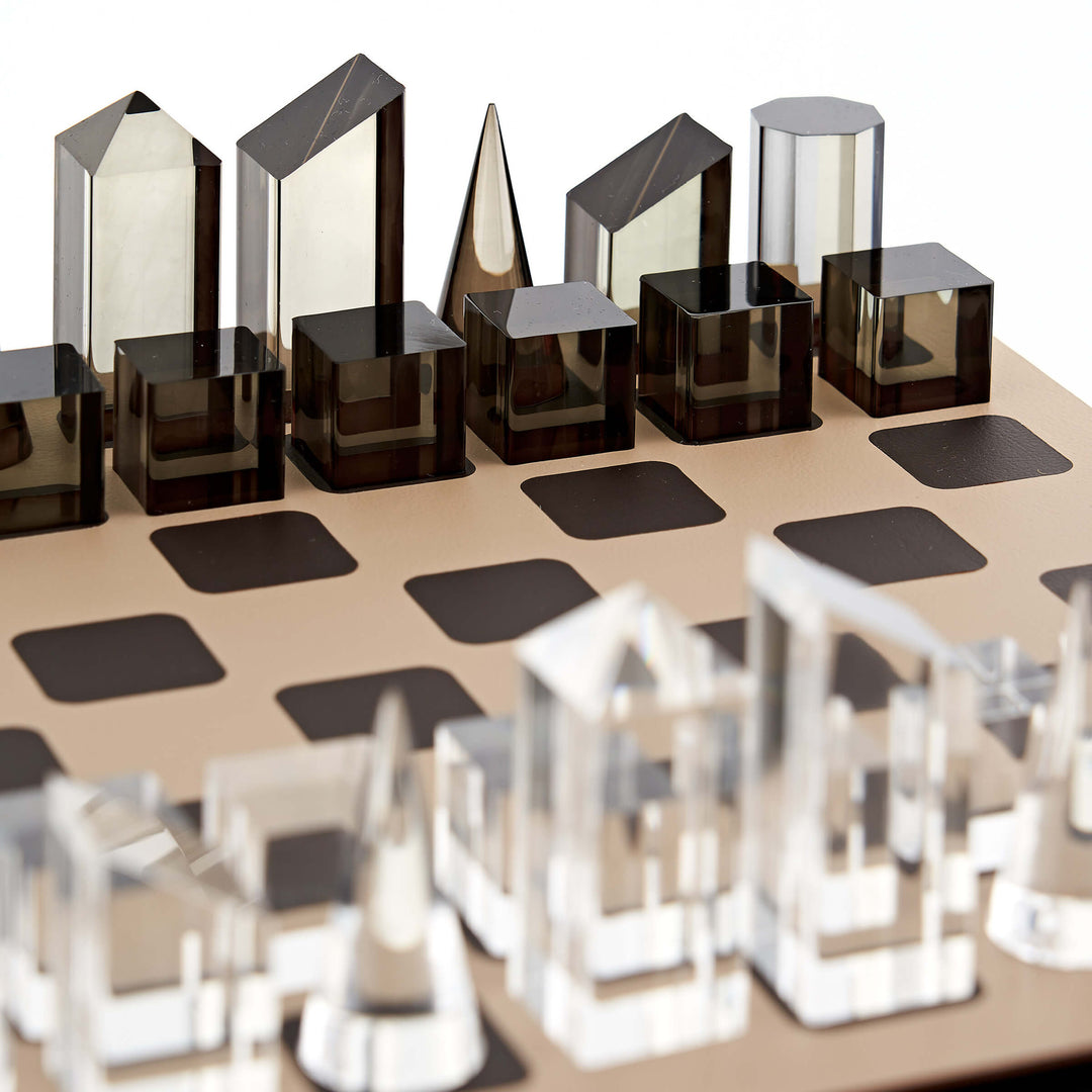 Tablero de ajedrez de cuero por Ekaterina Borovkova para ADJ STYLE