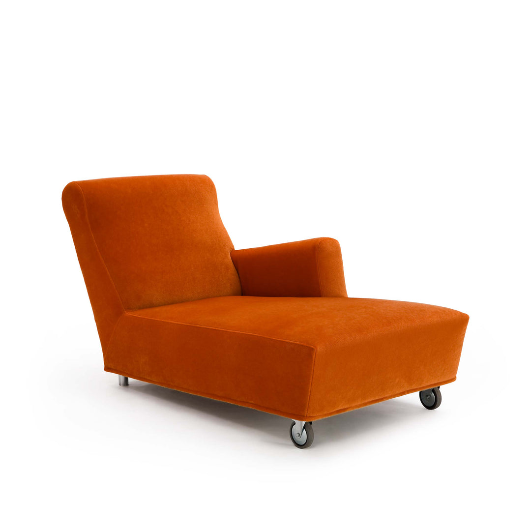 Chaise Longue with Wheels CIRCE by Atelier Associati for Giovannetti 01