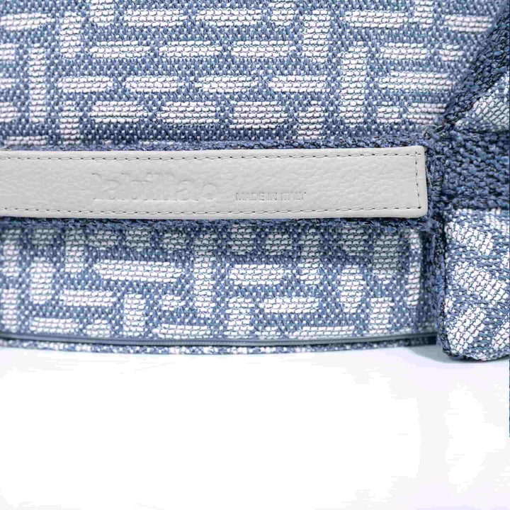 Cuccia da Esterno per Animali TULIPANO di Valeria Pompa per Labilla