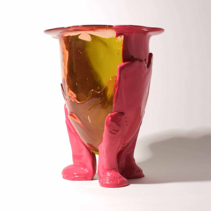 Resin Vase AMAZONIA Fucsia Lime by Gaetano Pesce for Fish Design 01