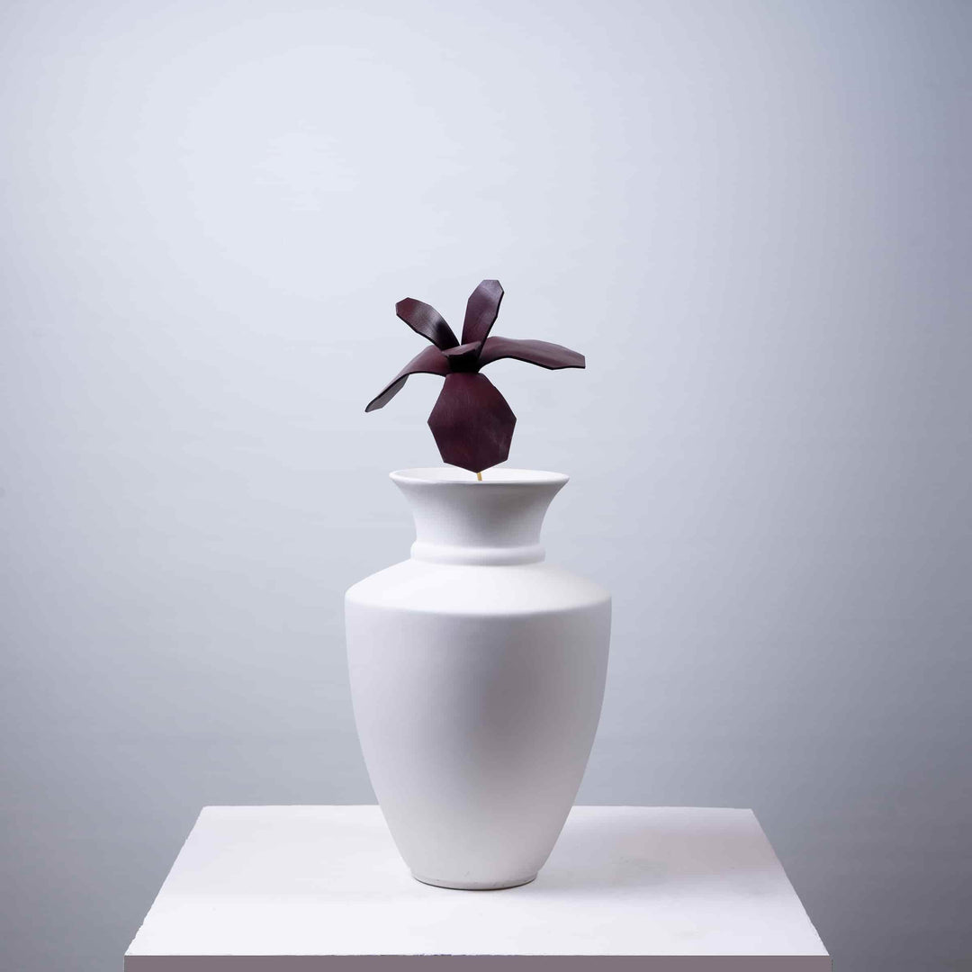 Leather Decorative Object ÈDEN by MARCO Atelier