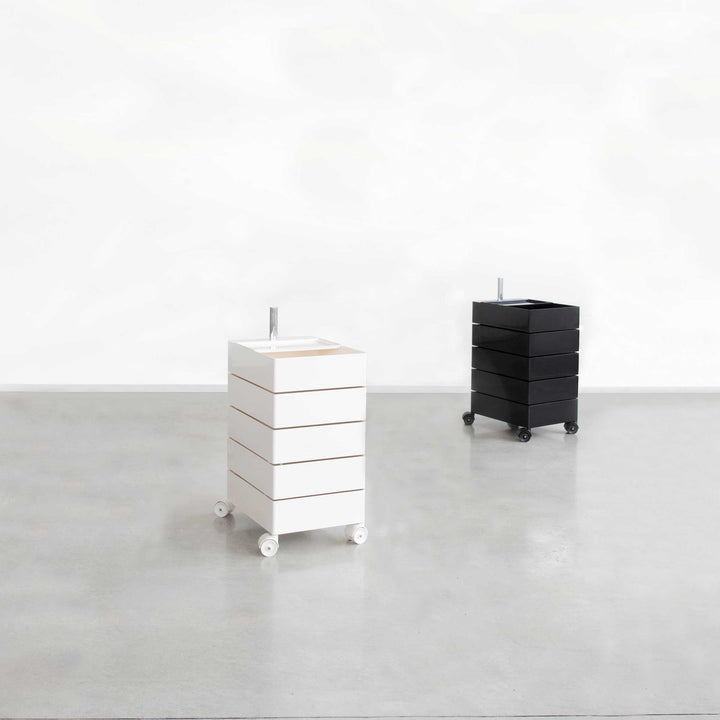 Drawer Unit on Wheels 360° by Konstantin Grcic for Magis 03