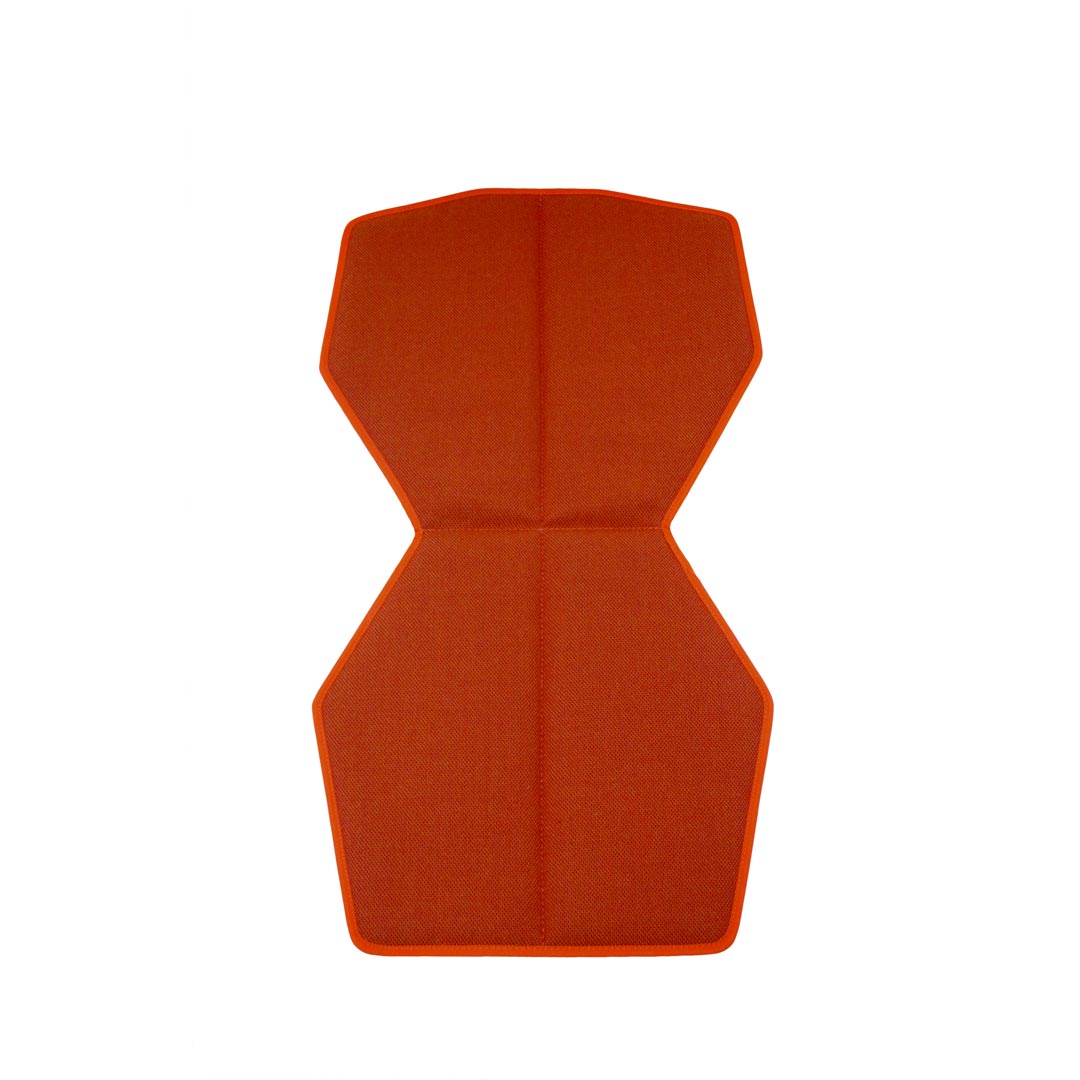 もちおMAGIS ONECHAIR レッド マジス Chair_One｜幾何学構造が美しい名作チェア - MAGIS SHOP（直営