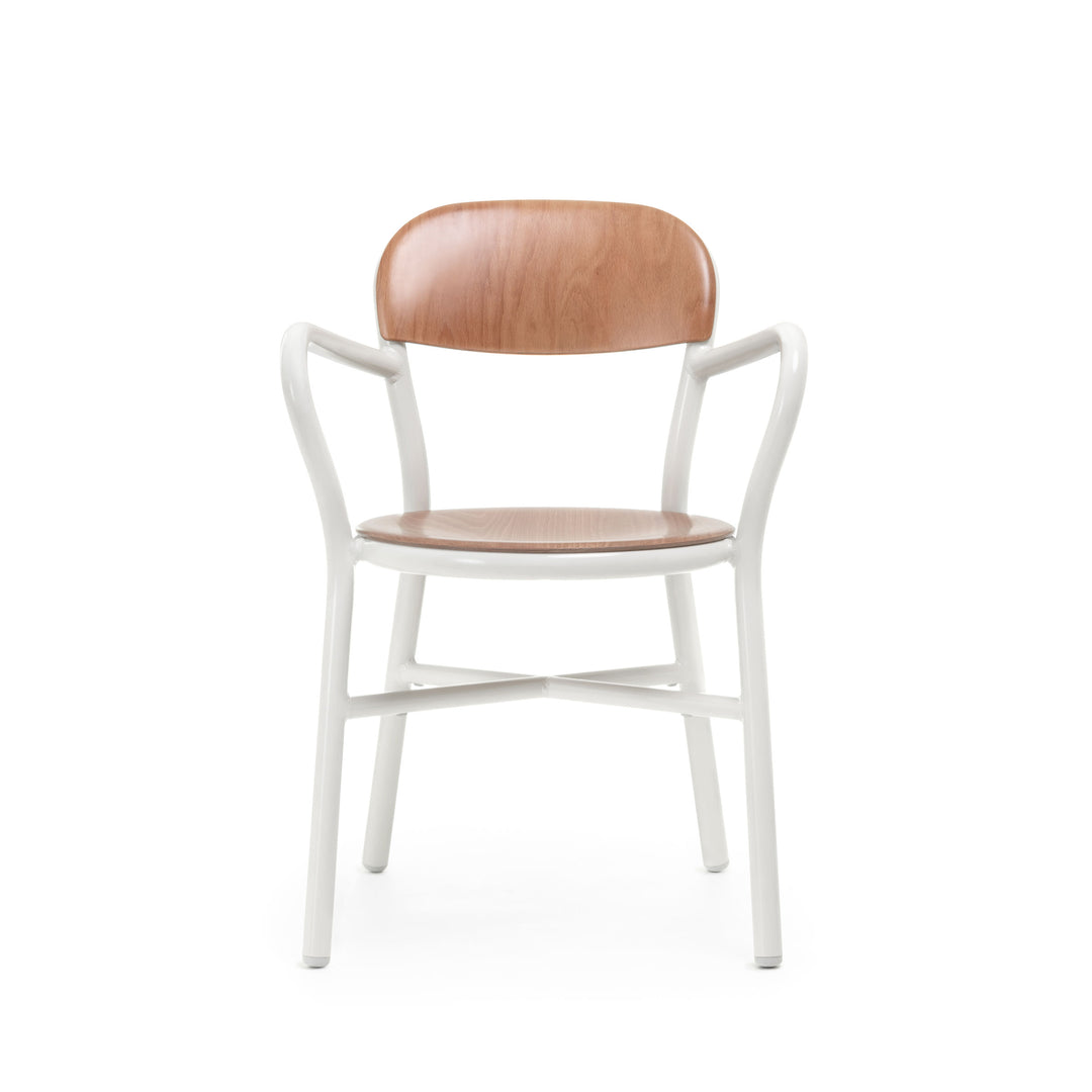 Stackable Armrest Chair PIPE by Jasper Morrison for Magis 04