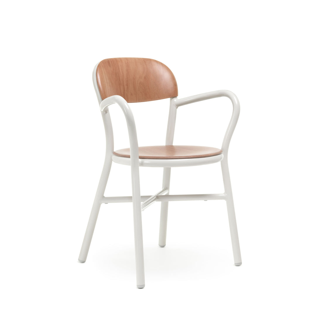 Stackable Armrest Chair PIPE by Jasper Morrison for Magis 05