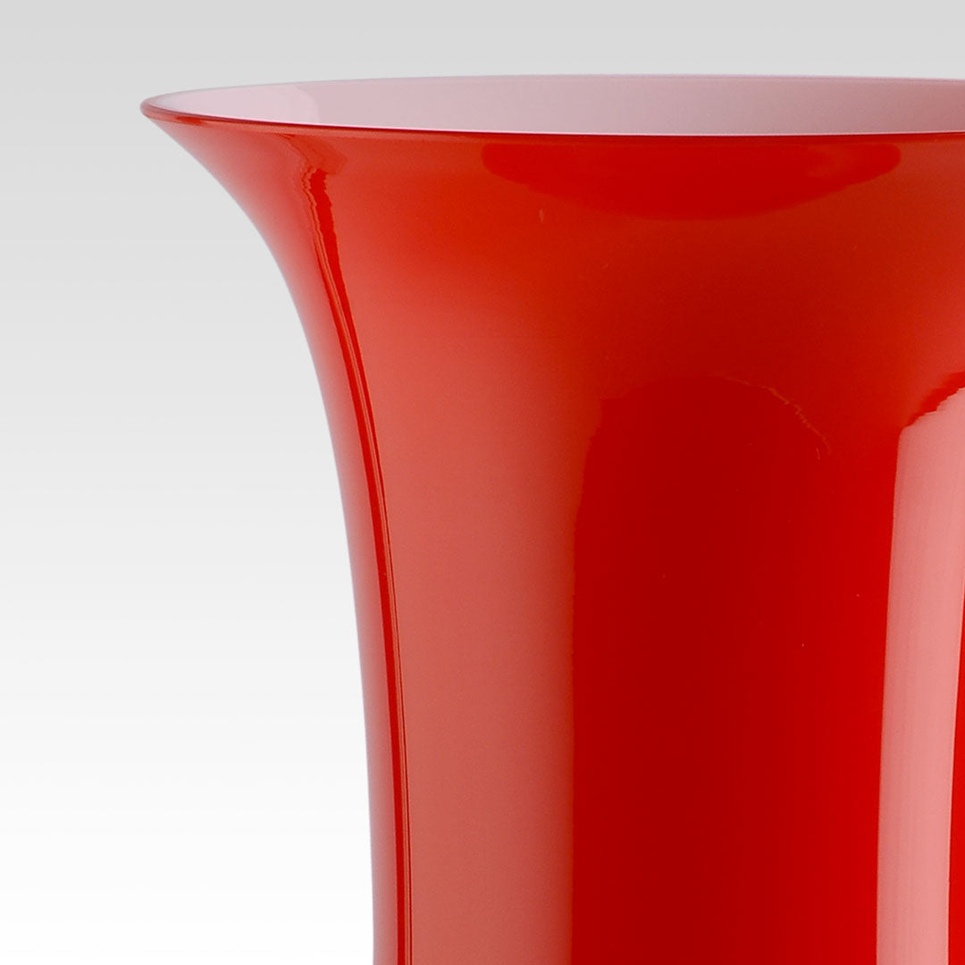 ヴェニーニのムラーノガラス花瓶オパリーノ。Design Italyでお買い物