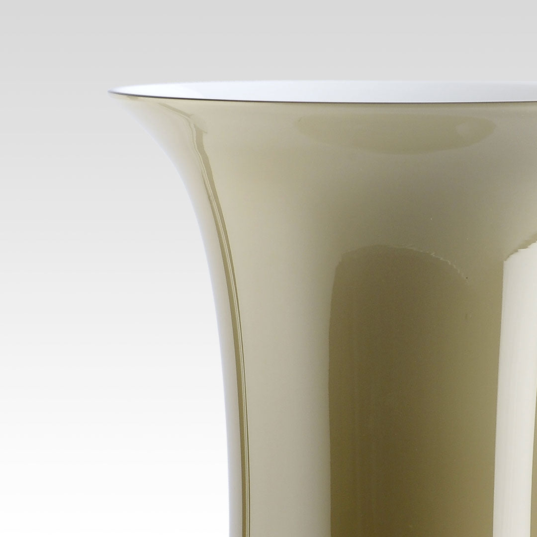Murano Glass Vase OPALINO by Venini. Shop on Design Italy