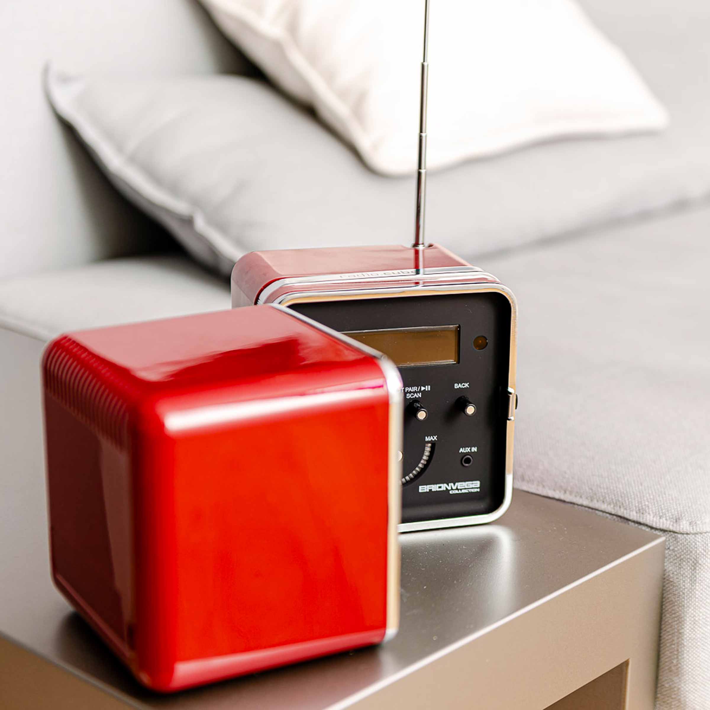 Bluetooth Radio RADIO.CUBO 50° by Sapper & Zanuso for Brionvega