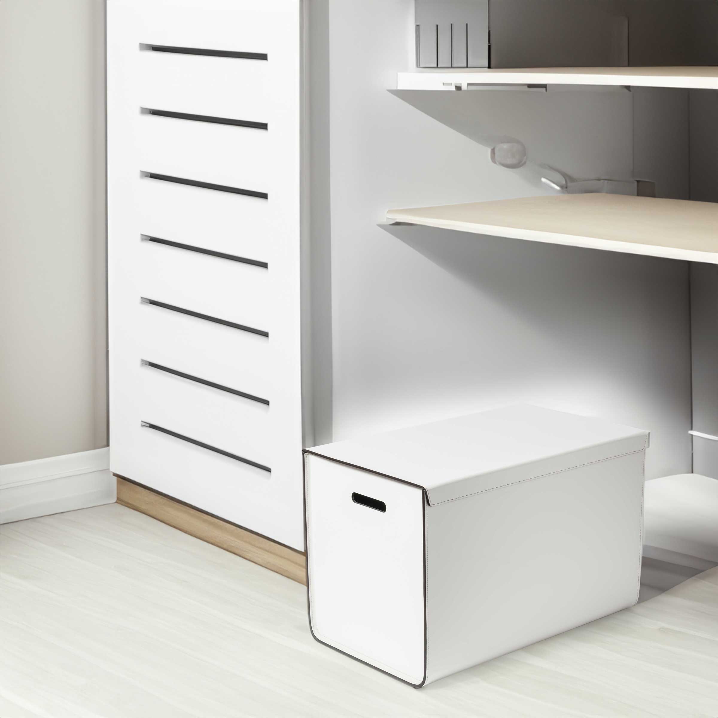 Cassina Pinetti Avio クローゼットボックス　トープ③ Leather Closet Box ATENA by Pinetti. Shop on Design Italy