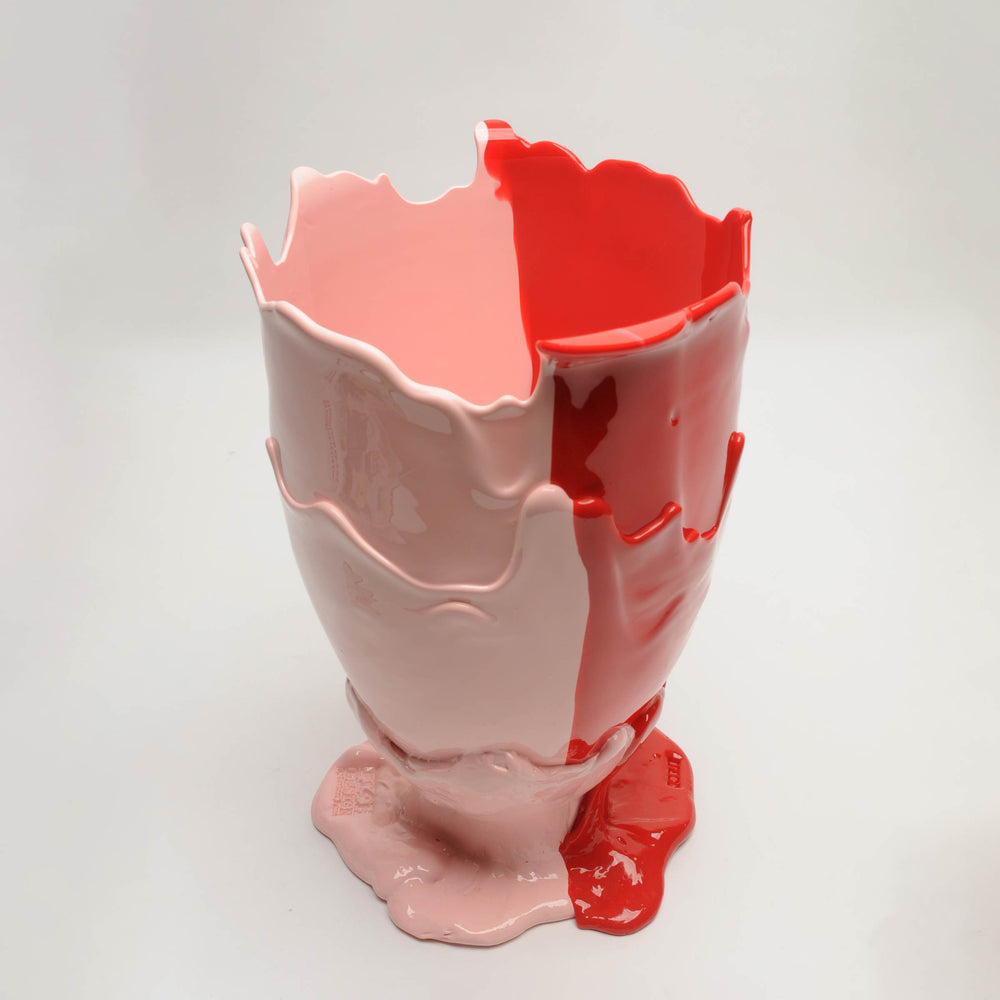 Resin Vase TWINS C Matt Pastel Pink and Matt Coral Red by Gaetano Pesce for Fish Design 02