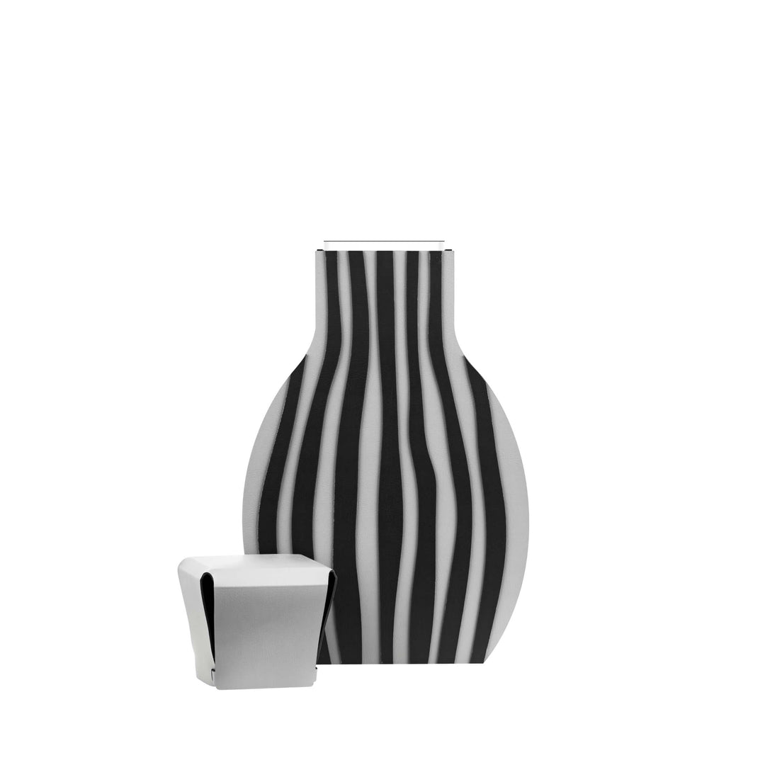 Leder-Dekorationsobjekt VASE OTTO GRAPHIC von Gianpaolo Venier für ADJ STYLE