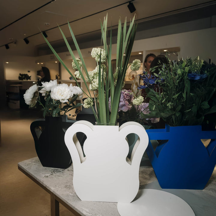 Objet décoratif en cuir VASE OTTO par Gianpaolo Venier pour ADJ STYLE