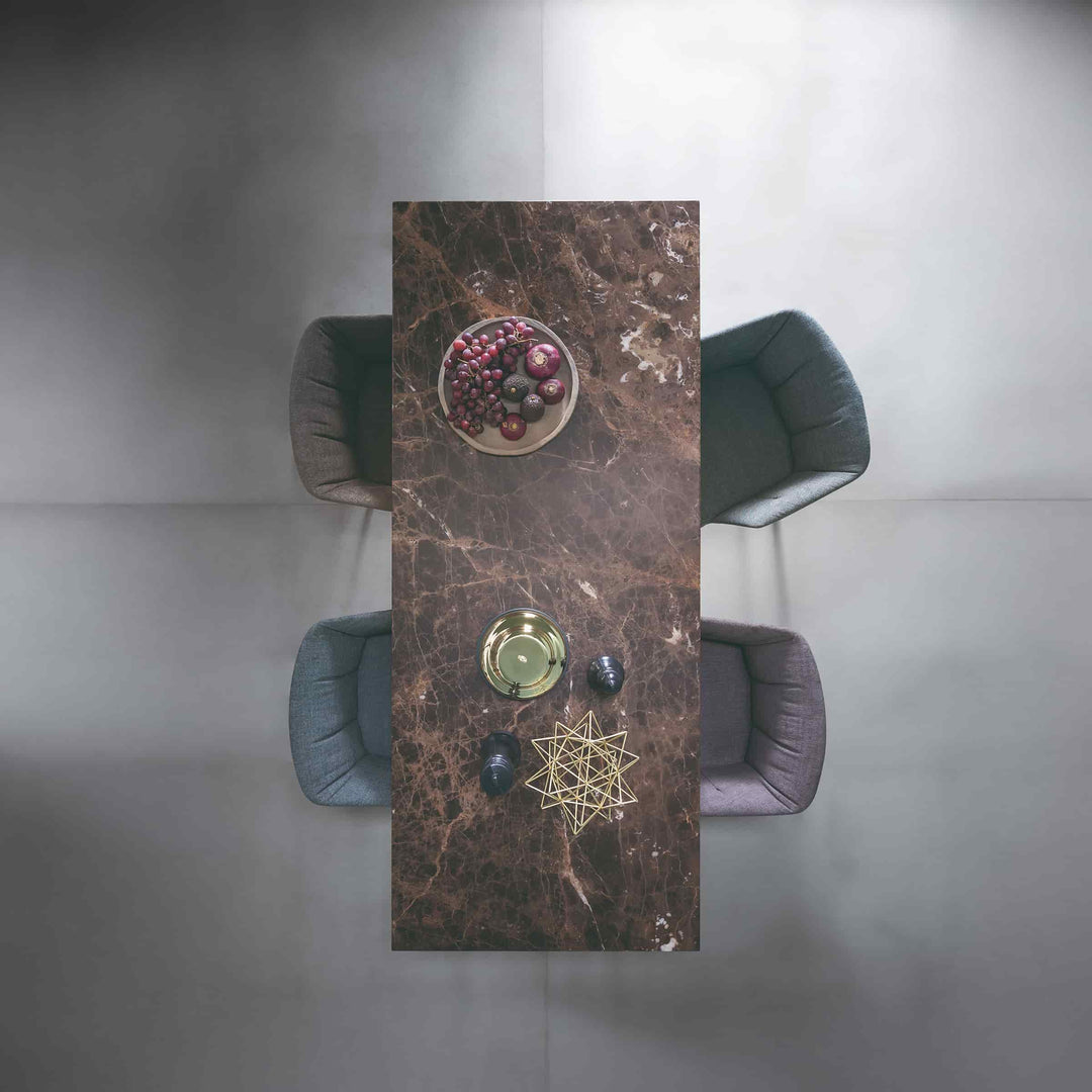 Tavolo da Pranzo REALE Omaggio a Carlo Mollino di Zanotta