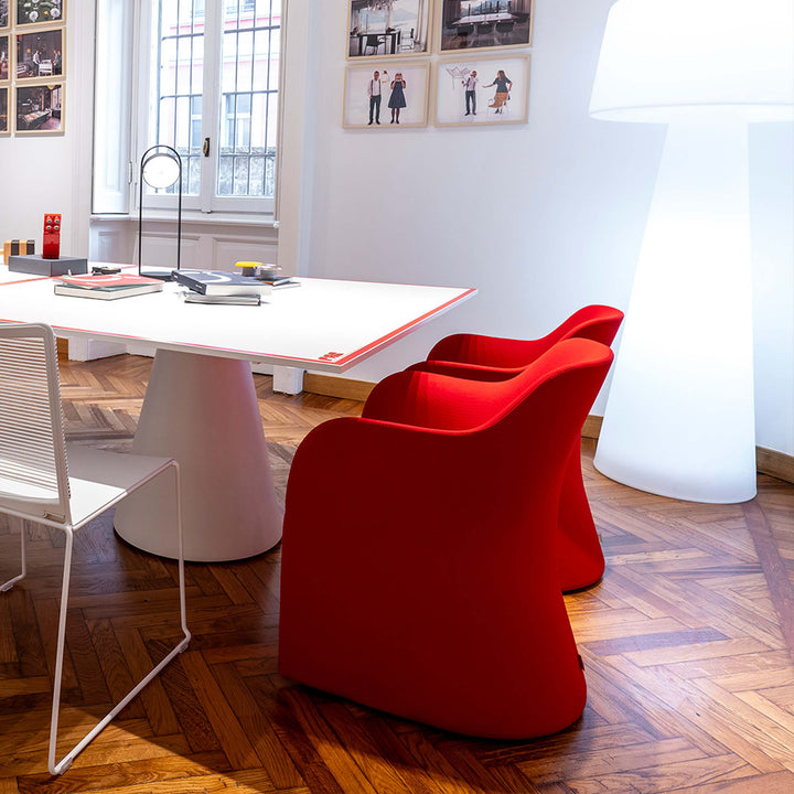 Visitor Armchair MAGGY BIG by Viganò