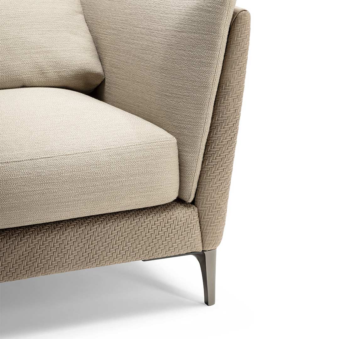 Two Seater Sofa BRETAGNE GRAN COMFORT by Poltrona Frau 4