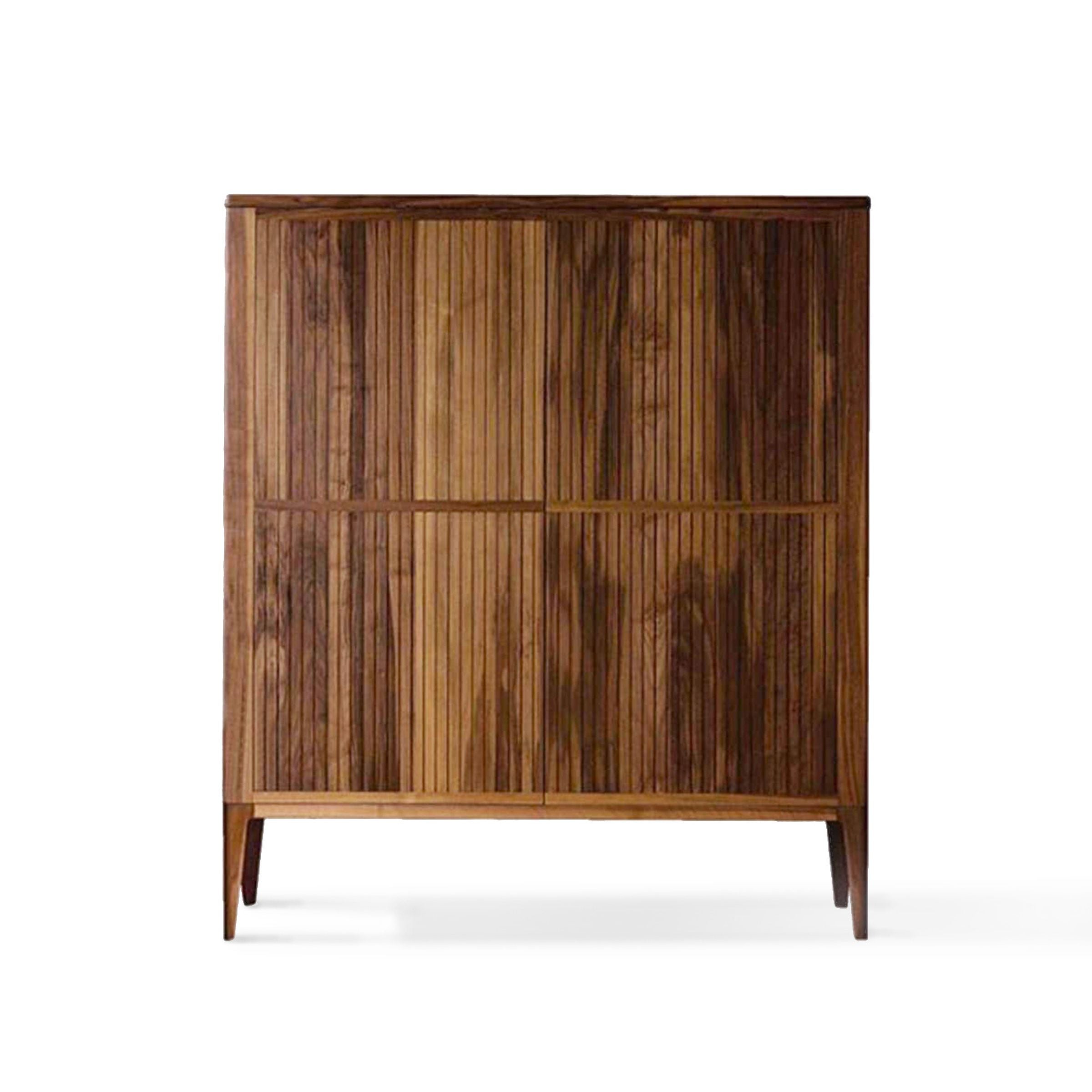 Walnuss Holz Schrank ELEVA von Dale Italia. Kaufen Sie bei Design