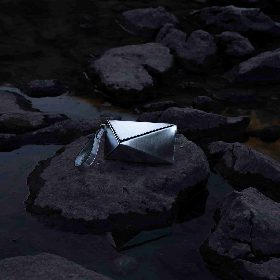 Pochette en cuir LUCE par MARCO Atelier