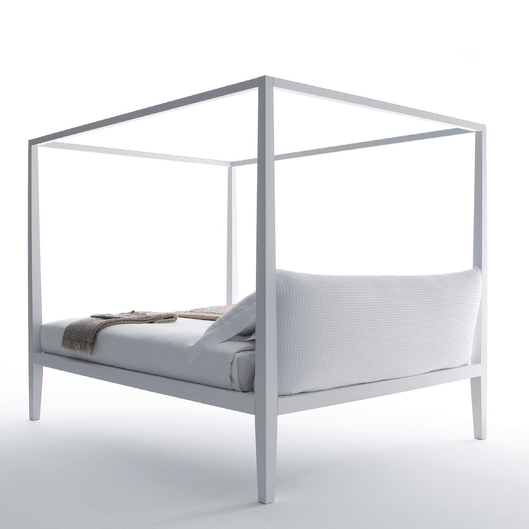 Lit à baldaquin MOHELI par Orizzonti pour Horm