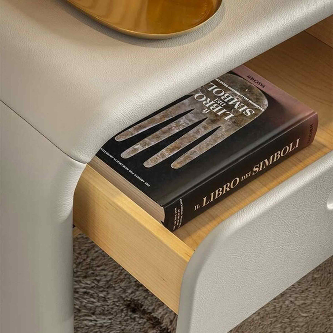 Night Table LIELOW by Faye Toogood for Poltrona Frau