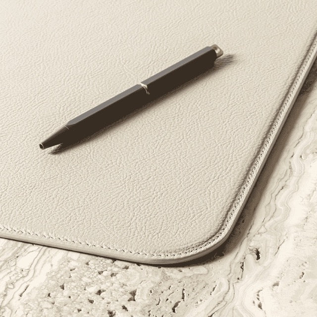 Leather Desk Blotter Pad OFFICE COLLECTION by Giobagnara for Poltrona Frau 3