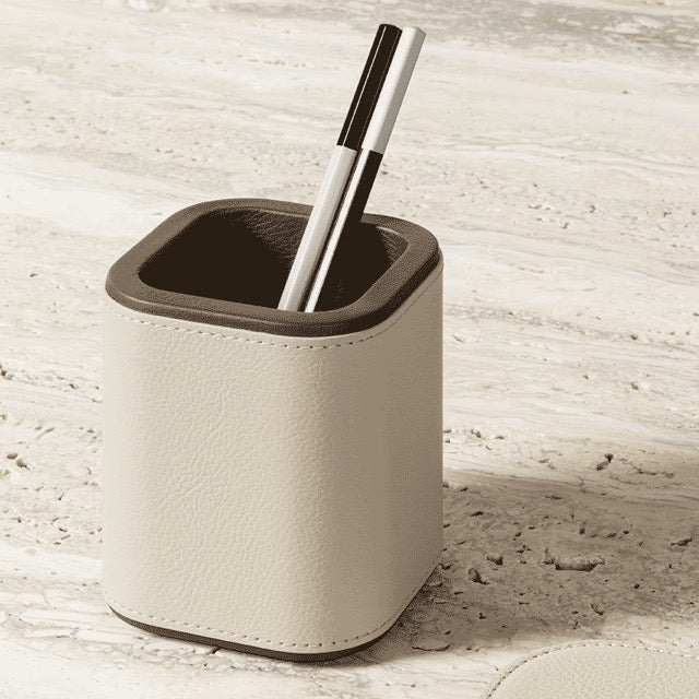 Leather Pen Holder OFFICE COLLECTION by Giobagnara for Poltrona Frau 3