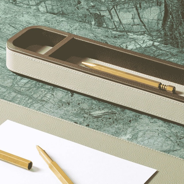 Leather Single Pen Holder OFFICE COLLECTION by Giobagnara for Poltrona Frau 2