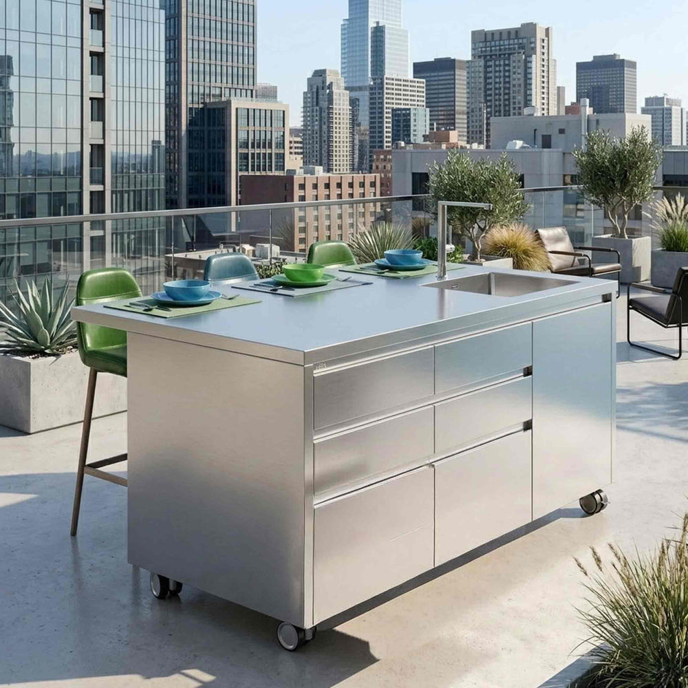 Outdoor Stainless Steel Kitchen Island PANAREA by LISA in a terrace of an apartment in New York