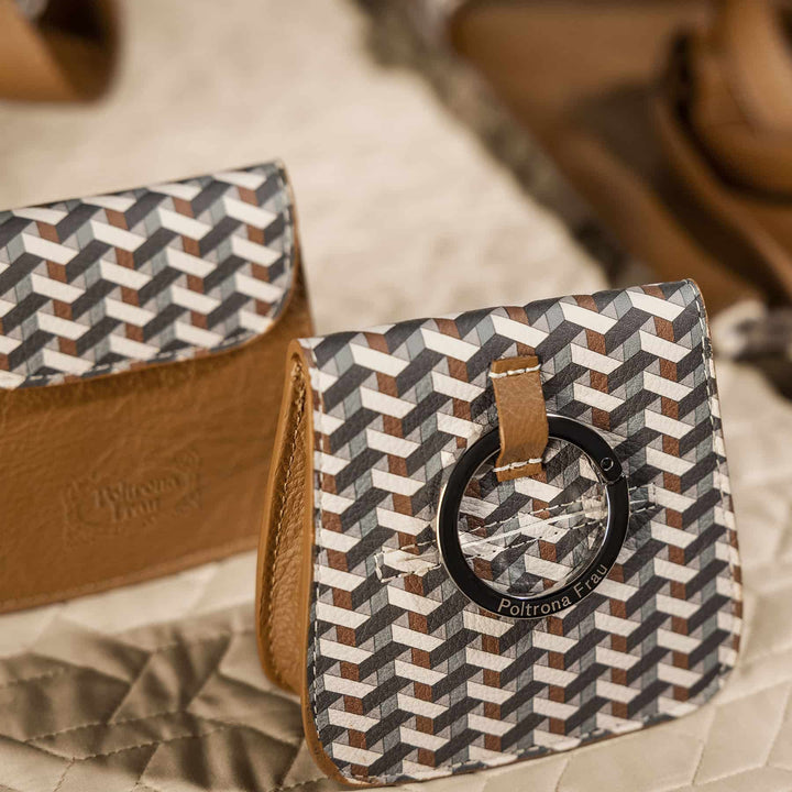 Bolsillo de Cuero para Galletas PET COLLECTION por Poltrona Frau Style & Design Centre