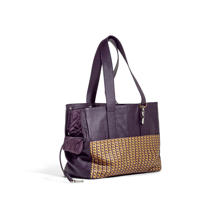 Leather Dog Bag PET COLLECTION by Poltrona Frau Style & Design Centre