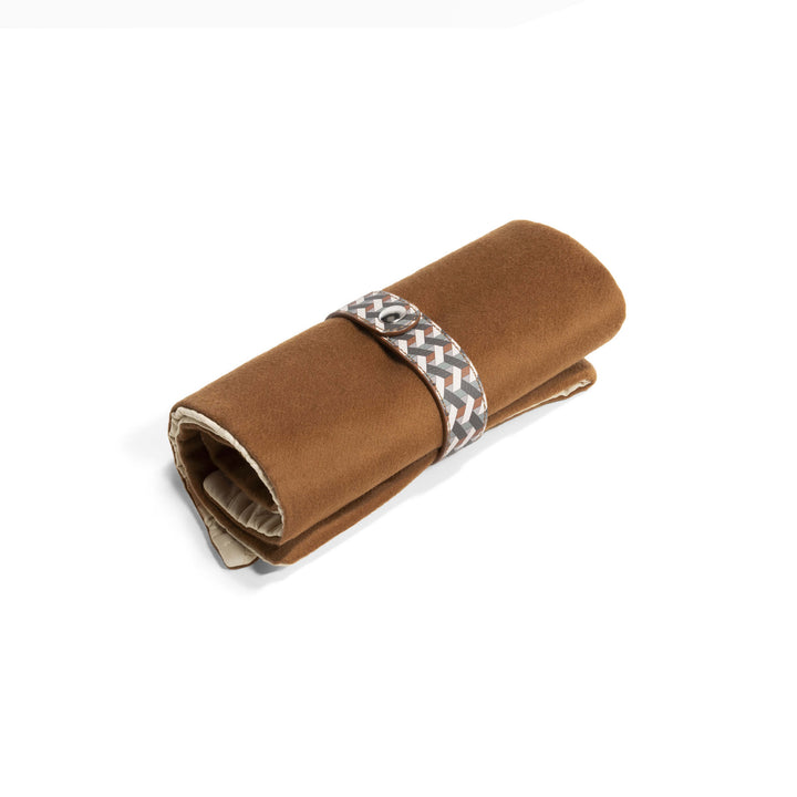 Tapis de Voyage en Laine et Tissu PET COLLECTION par Poltrona Frau Style & Design Centre