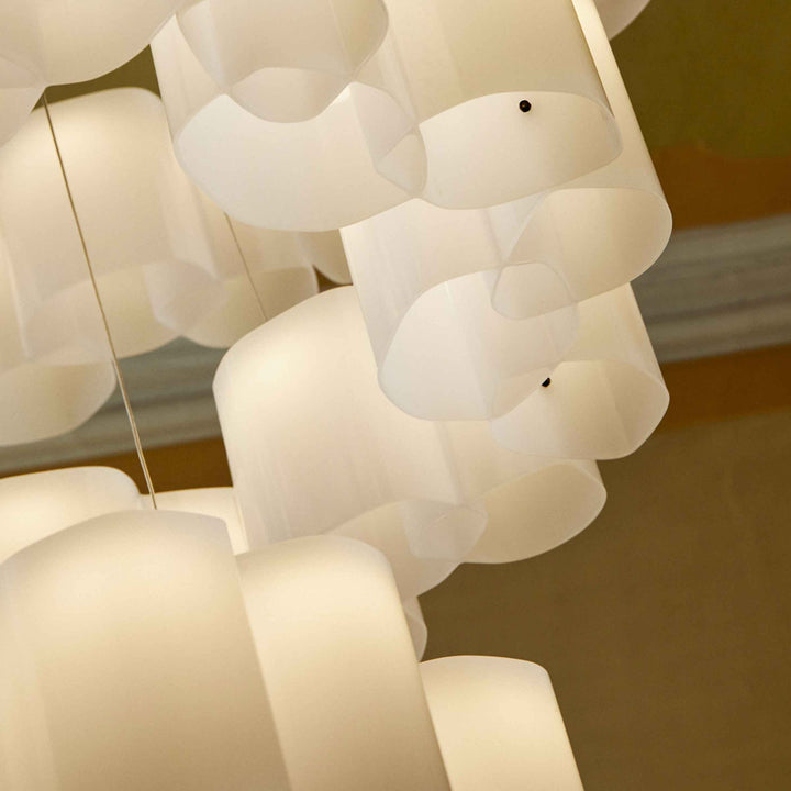 White circular suspension lamp honey by stilnovo, detail
