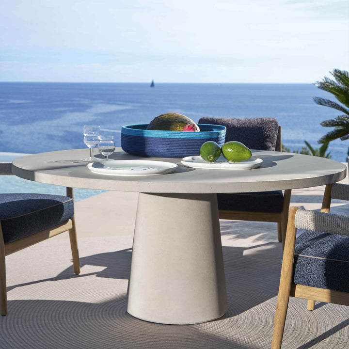 Dine Out outdoor table by Rodolfo Dordoni for Cassina, contemporary designer outdoor dining table