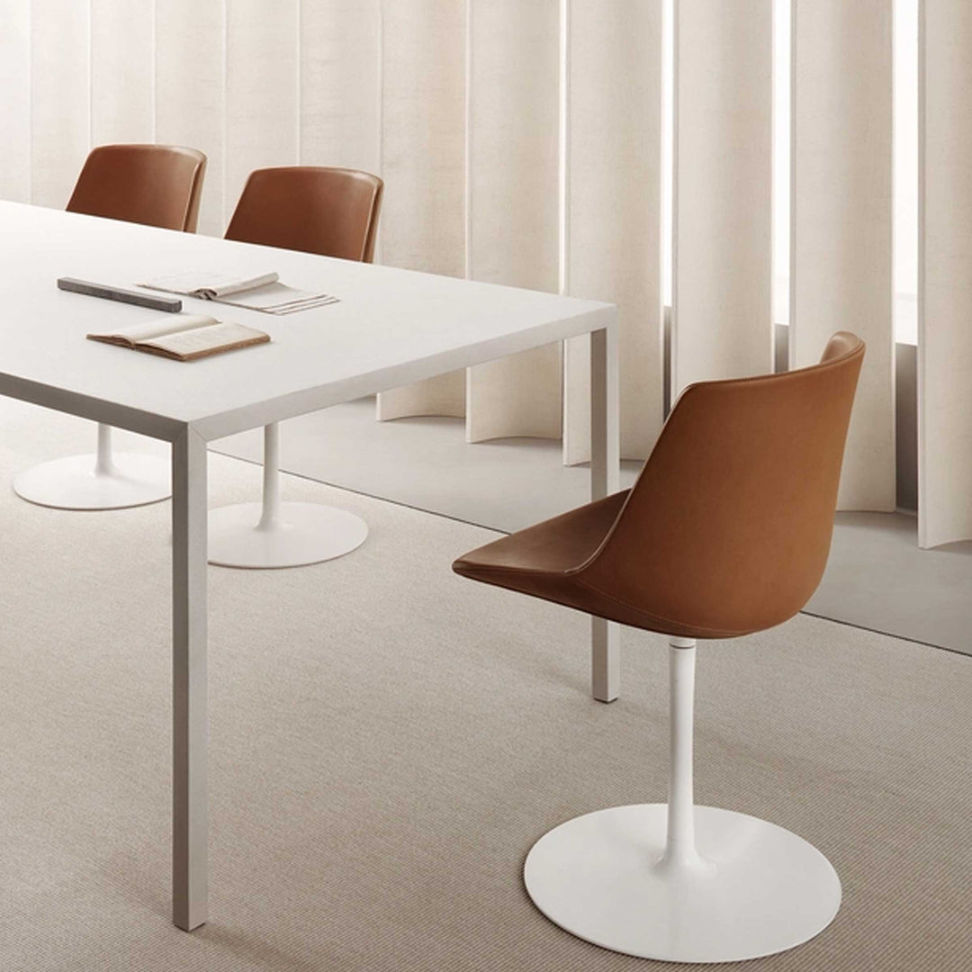 Mesa TENSE de Piergiorgio y Michele Cazzaniga para MDF Italia