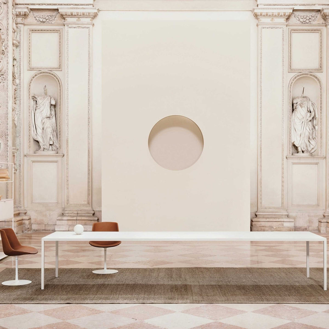 Mesa TENSE de Piergiorgio y Michele Cazzaniga para MDF Italia