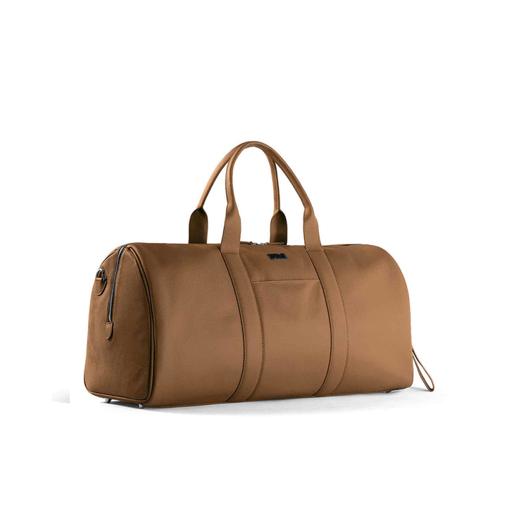 カルロッタ・フォルトゥーナによるPoltrona Frauのレザートラベルバッグ TRAVELLER'S COLLECTION