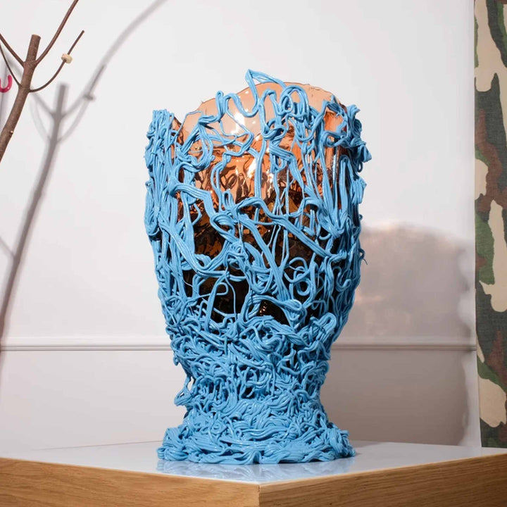 Spaghetti Special Extra Colour light blue resin vase by Gaetano Pesce for Fish Design, expressive contemporary designer vase.