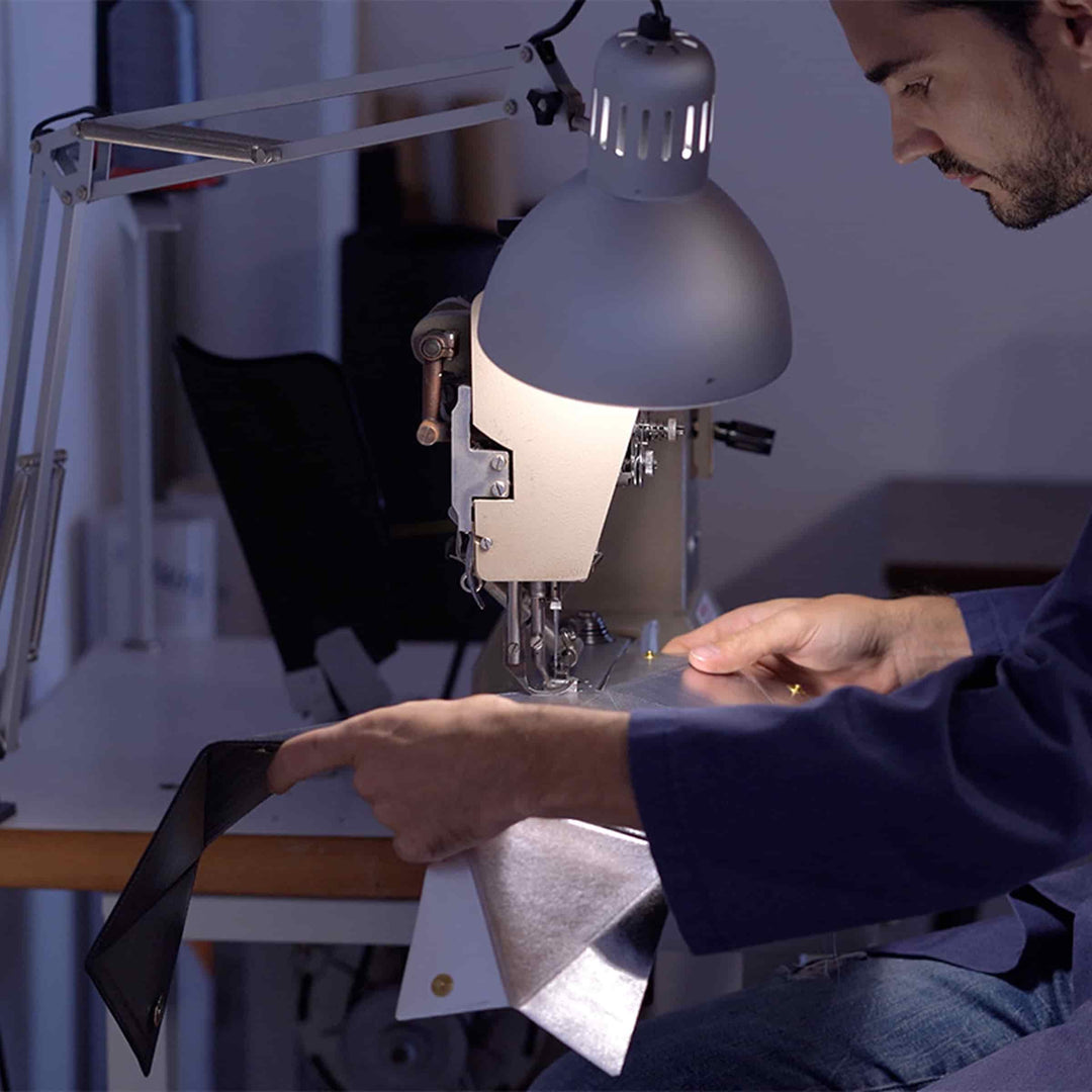 Pochette en cuir TERRA par MARCO Atelier