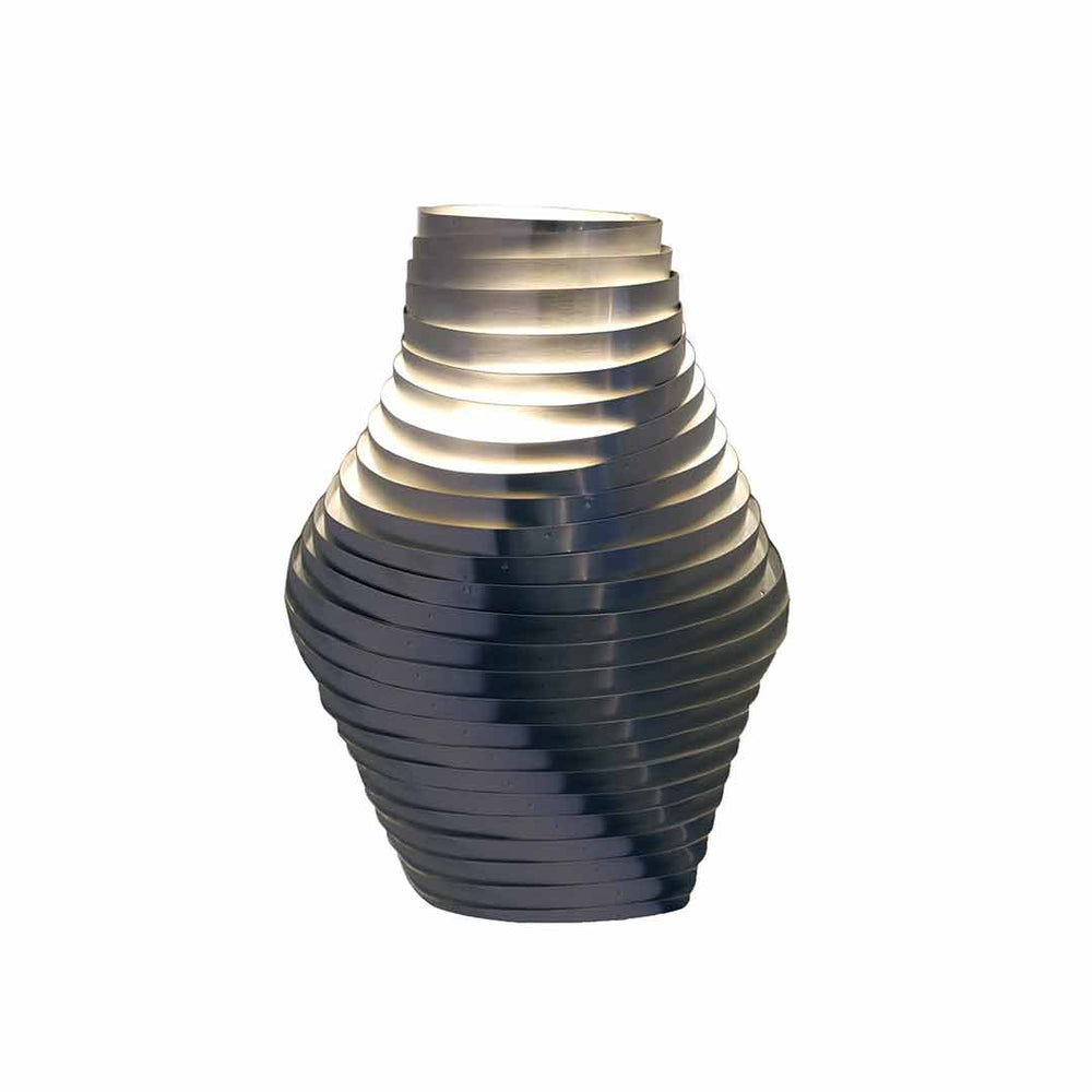 Table Lamp BUMBLEBEE by Enrico Zannella & Alessandro Moretto 02
