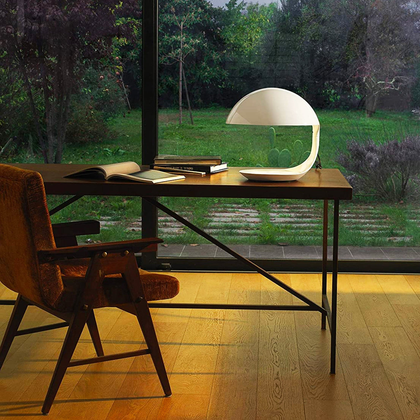 Table Lamp COBRA by Elio Martinelli 03