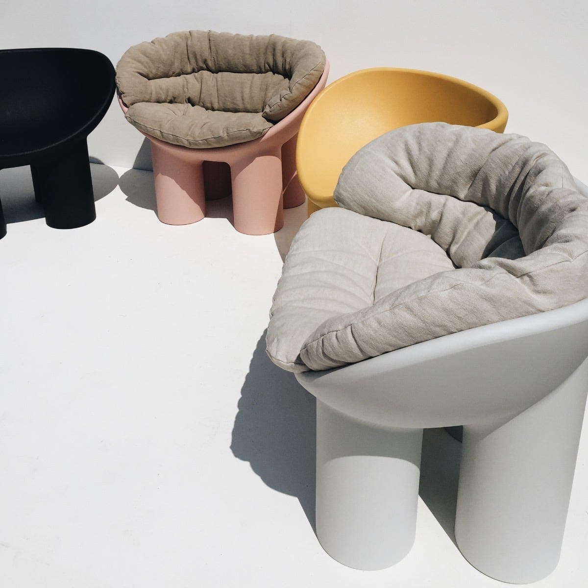 Roly poly chair online faye toogood