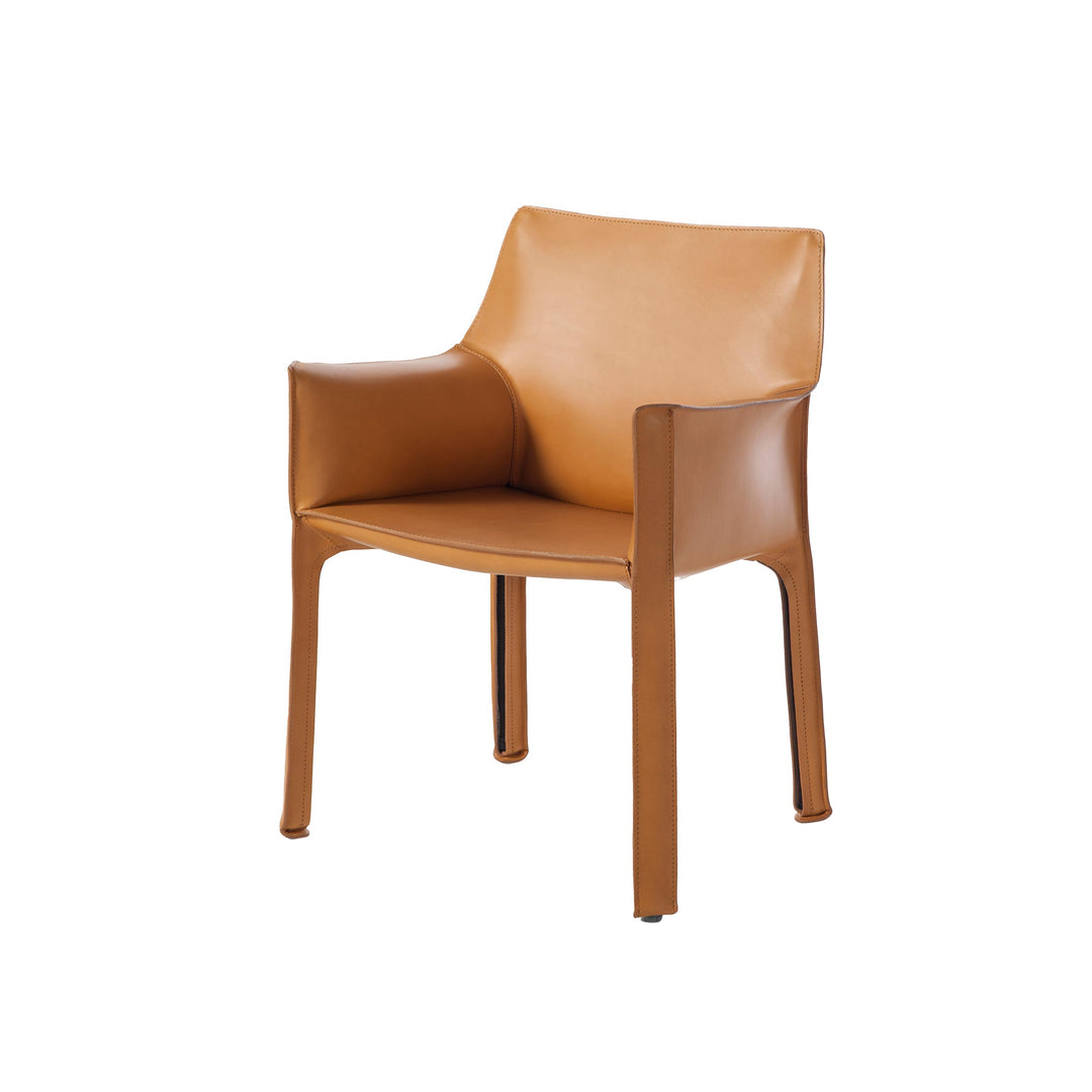 Leather Armchair CAB 413, designed by Mario Bellini for Cassina 03
