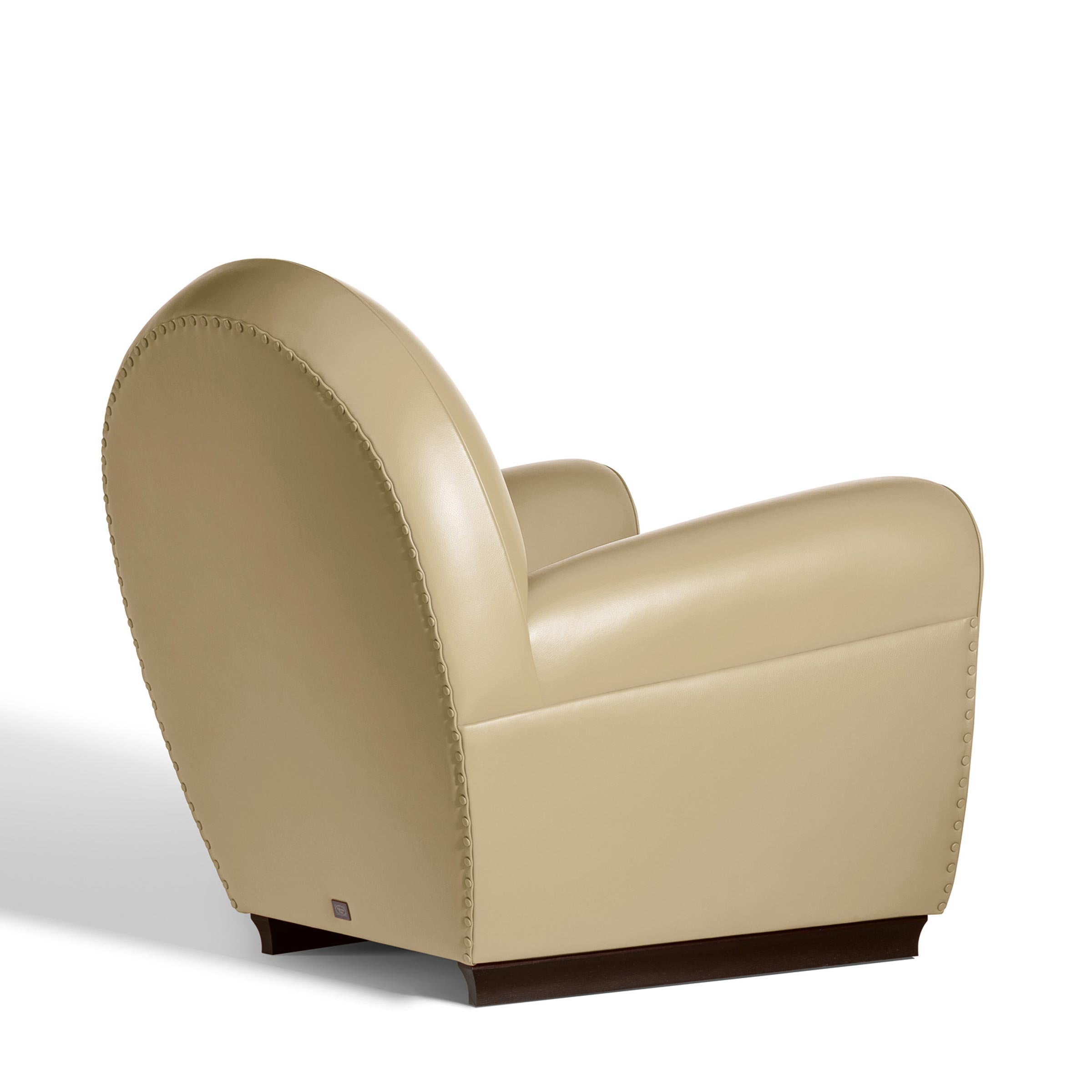 Leather Armchair VANITY FAIR XC by Poltrona Frau Style & Design 