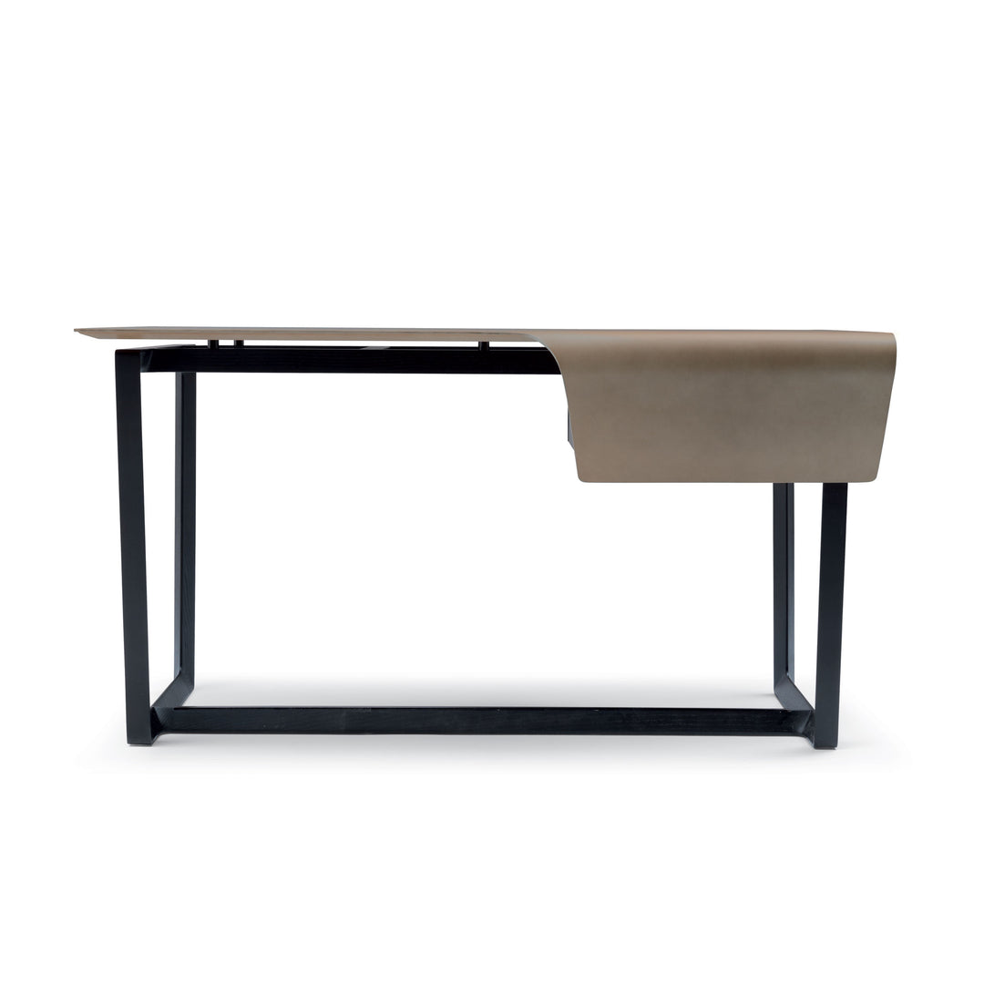 Leather Desk FRED by Roberto Lazzeroni for Poltrona Frau 01